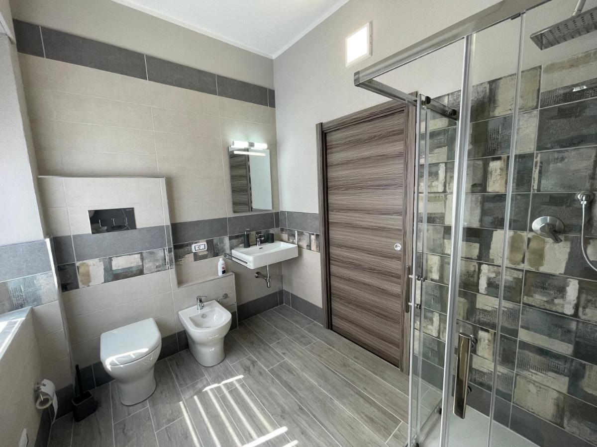 Appartamento Elegante Carbonia Exterior foto